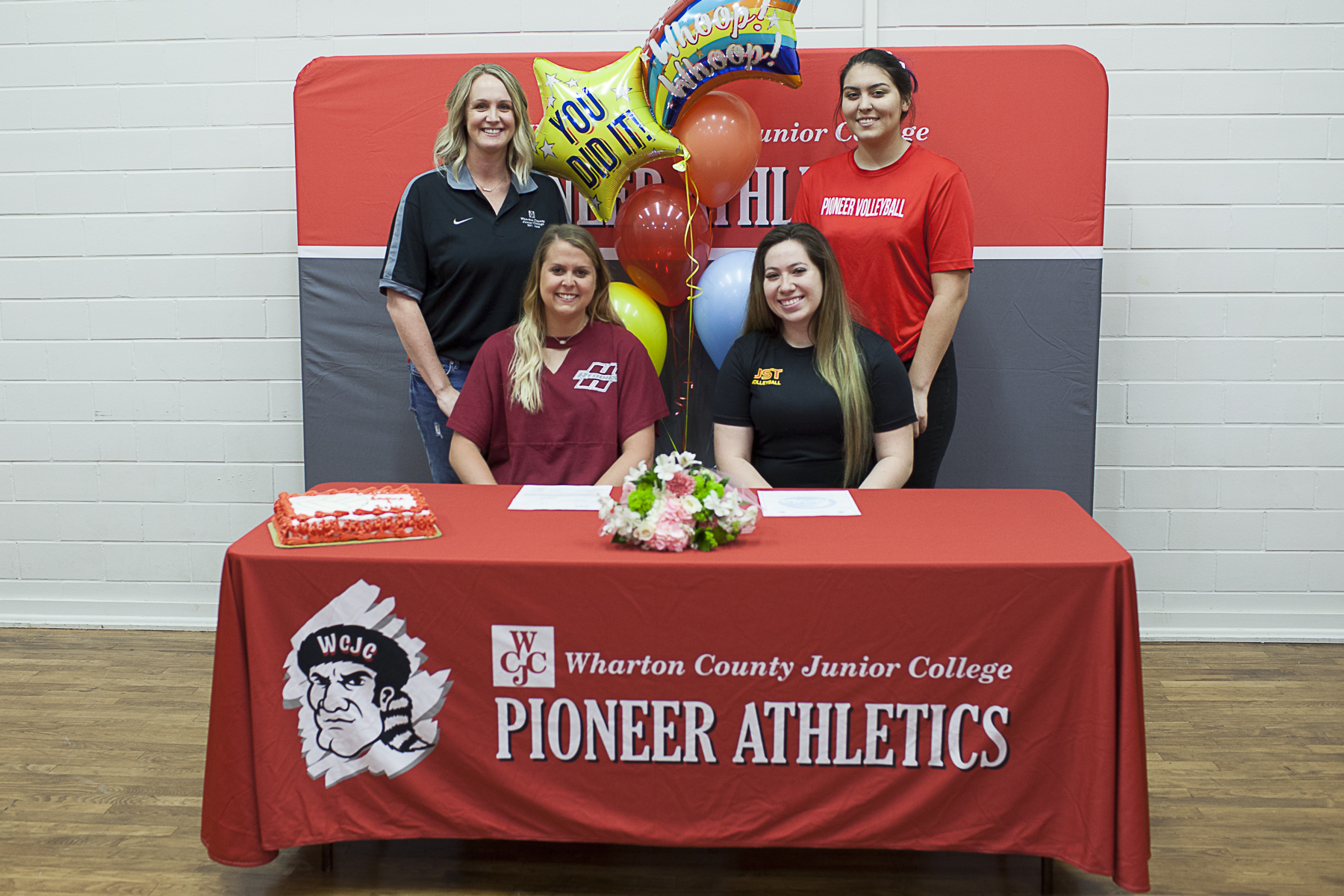 VOLLEYBALL SIGNING DAY
